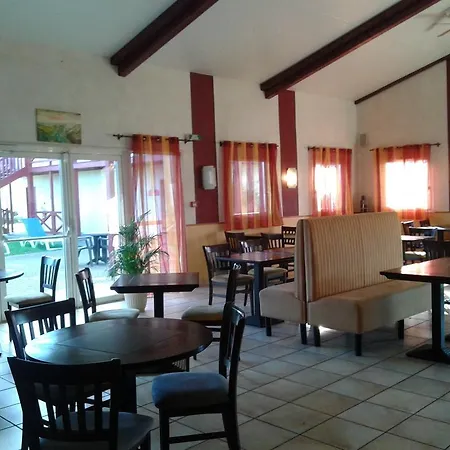 Hotel Couett'hotel Sainte Marie 2*