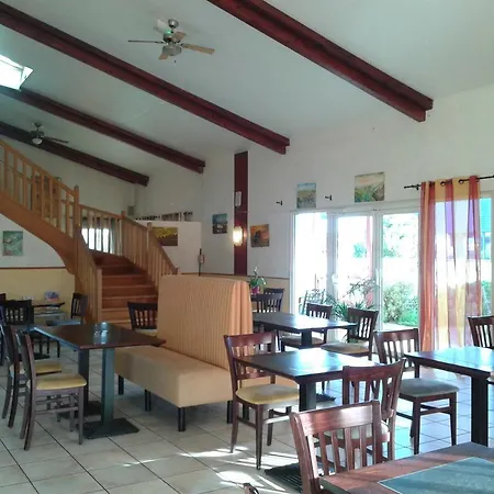 Couett'hotel Sainte Marie 2*